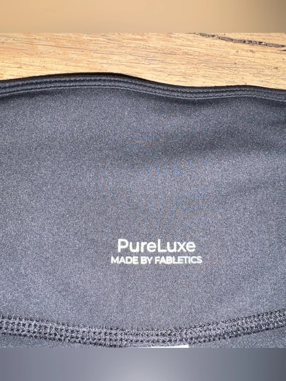 *NWT Fabletics Oasis PureLux High-Waisted Crossover Flare Black Leggings - Picture 5 of 12